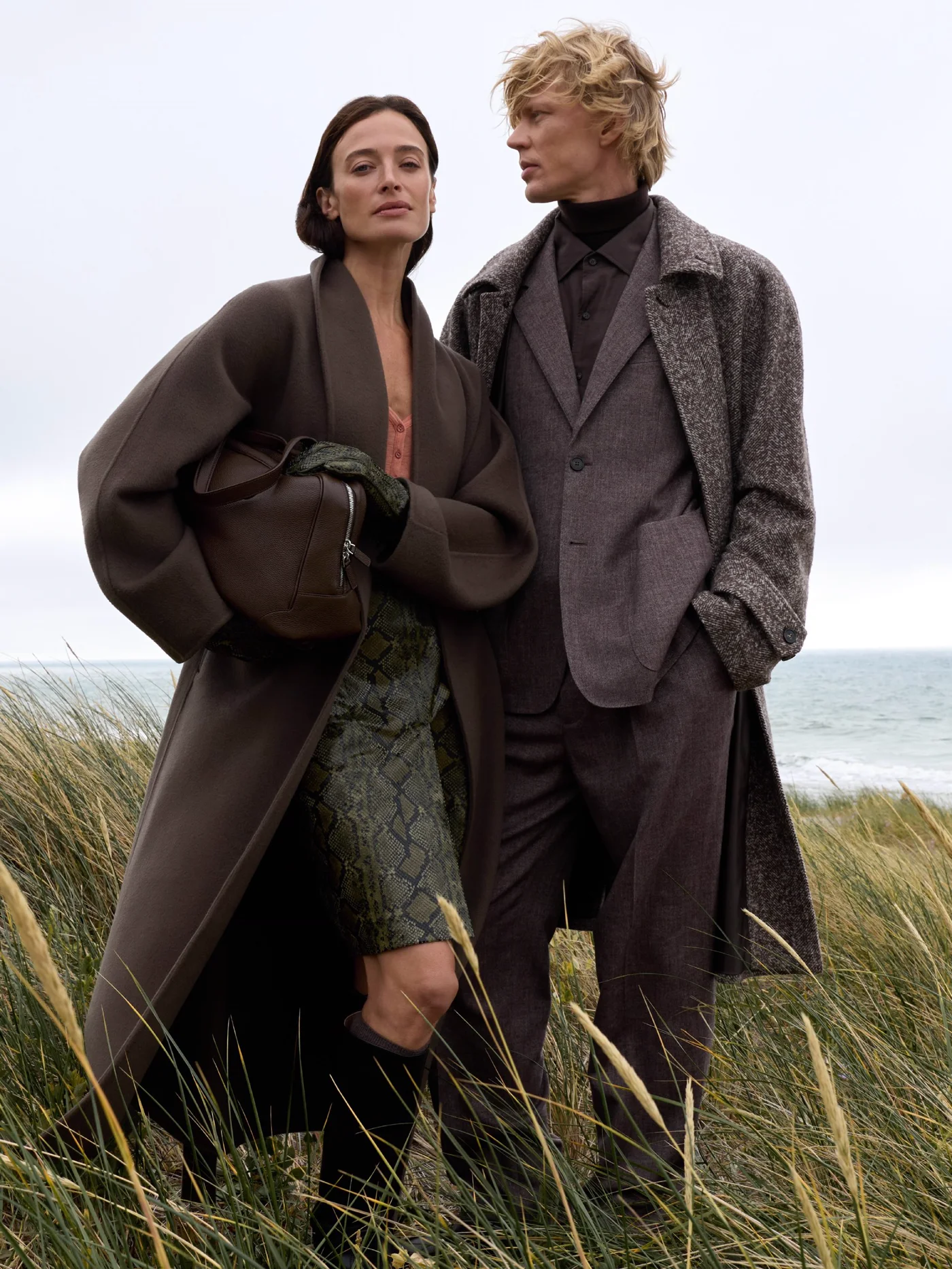 A couple among the dunes