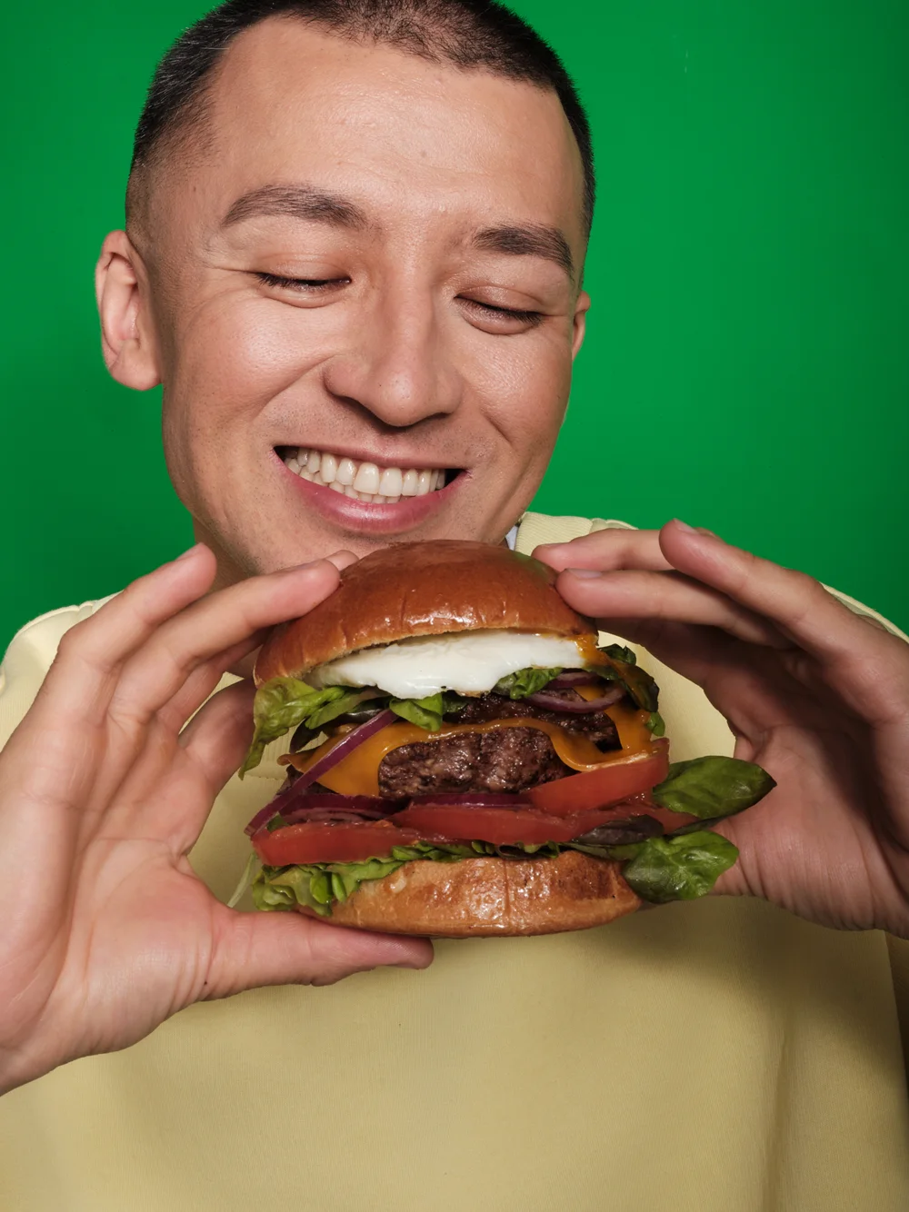 The burger below the eyeline